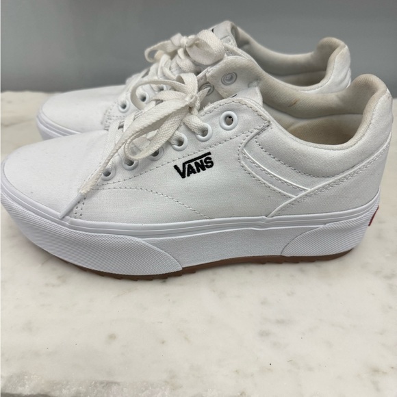 Vans Shoes Vans Seldan Platform St Shoes Womens Size 65 White
